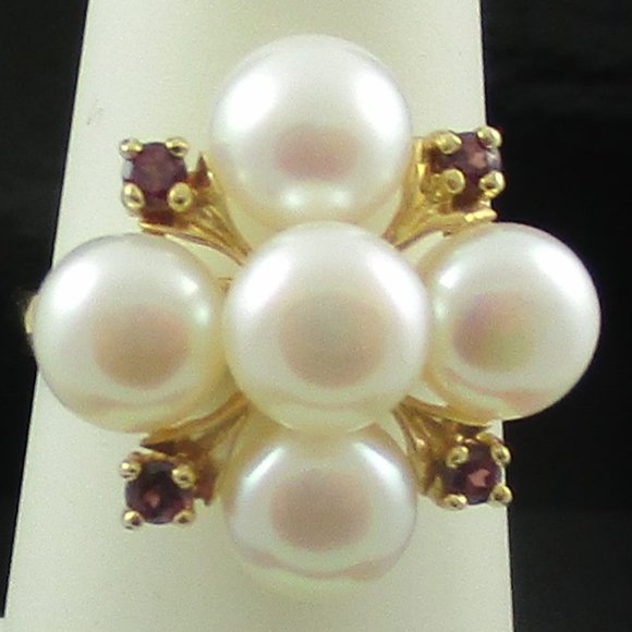 14K Yellow Gold Cultured Freshwater Pearl & Garnet Cluster Ring